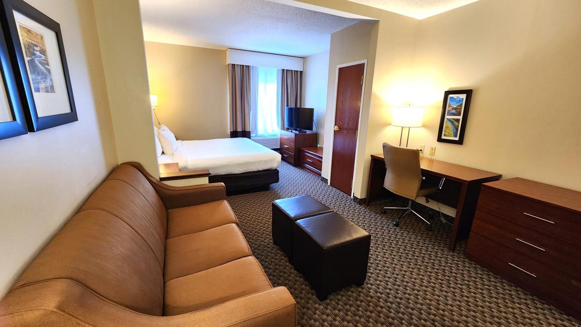 Comfort Inn & Suites Mount Pocono Room photo